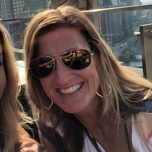 Meet your Posher, Sherrie